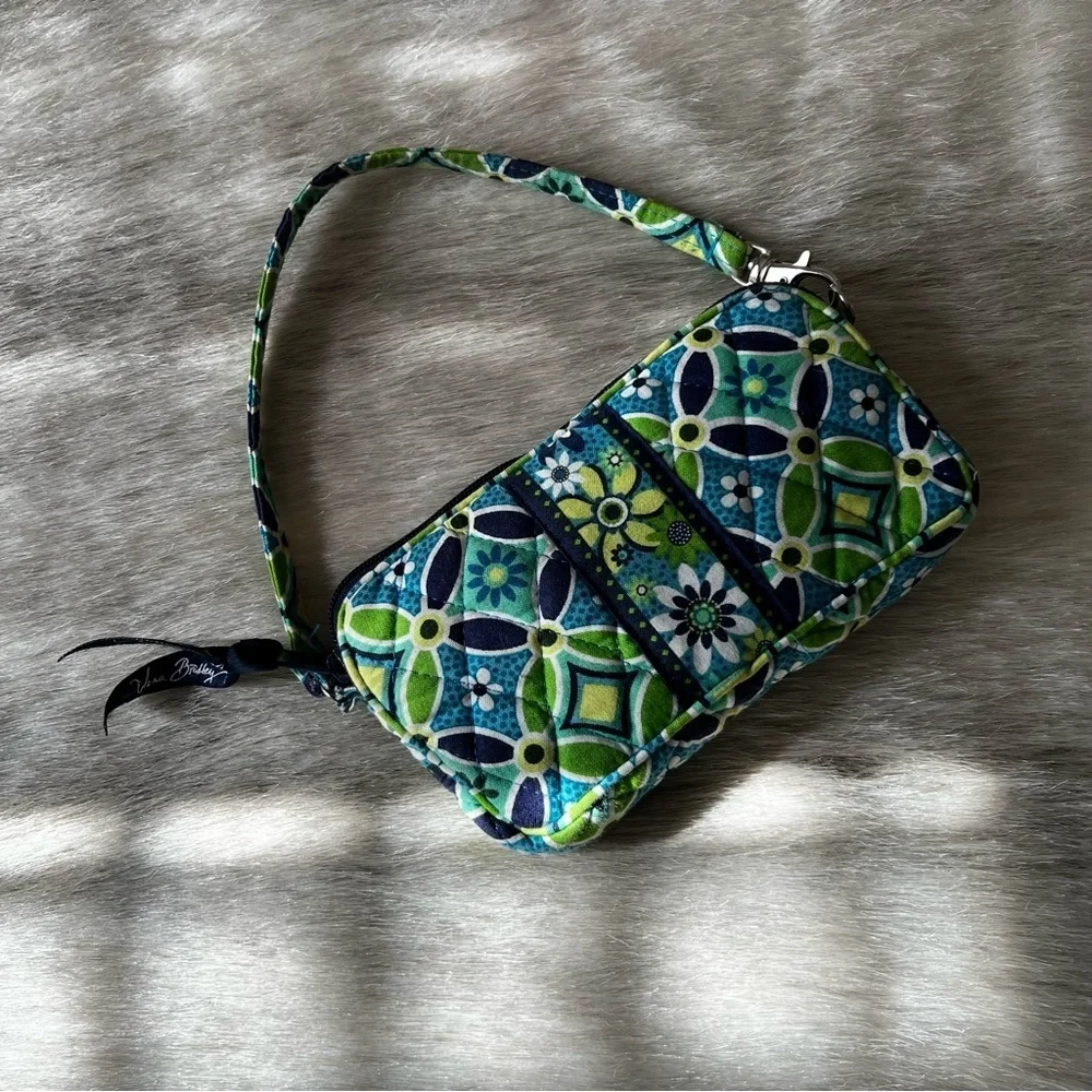 VERA BRADLEY Daisy Daisy 2008 Wristlet Lippie USA Pouch Zipper Green Blue Floral